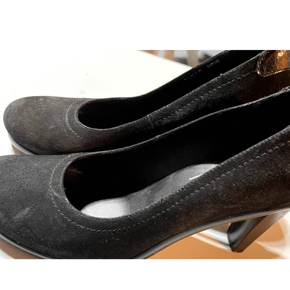 Donald Pliner Black‎ Suede High Heel Pump Size 8.5M - Picture 5 of 8